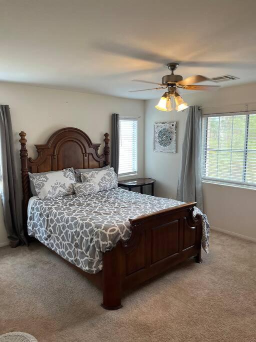 Vic'S 3 Bedroom 4Beds & Pool Centrally Located! ラスベガス エクステリア 写真